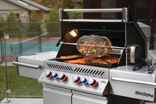 0004868_prestige-pro500-lp-gas-grill-with-infrared-side-and-rear-burners_600